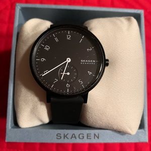 Skagen black watch
